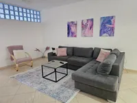 Apartment me qera ne Durrës, Markata