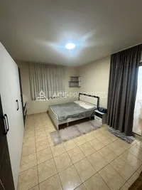 Apartment me qera ne Durrës, Vila e Zogut