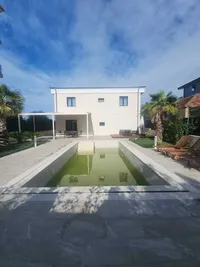 Plazhi i Spilles - photos of  for Vila