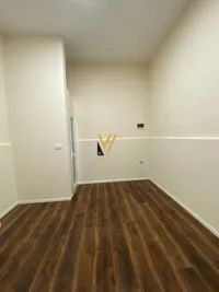 Rruga Komuna e Parisit - photos of  for Office