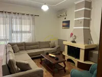 Apartment me qera ne Tiranë, Blloku