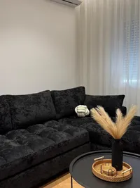 Apartment me qera ne Tiranë, Liqeni i Tiranës