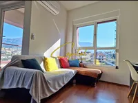 Apartment me qera ne Tiranë, Rruga Ali Demi