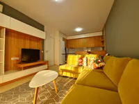 Apartment me qera ne Tiranë, Rruga 5 Maji