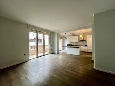 Foto von office zur miete Qender, Tiranë