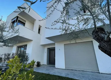 Foto von vila zum verkauf Kodra e Diellit, Selite, Tiranë