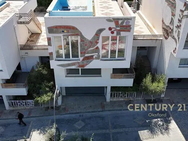 Foto e Vilë në shitje Kodra e Diellit, Tiranë