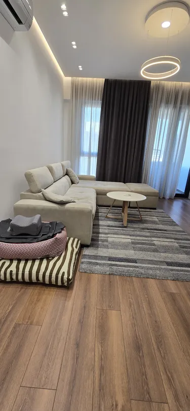 Foto e Apartment me qera Kompleksi Square 21, Rruga e Kavajes, Tiranë