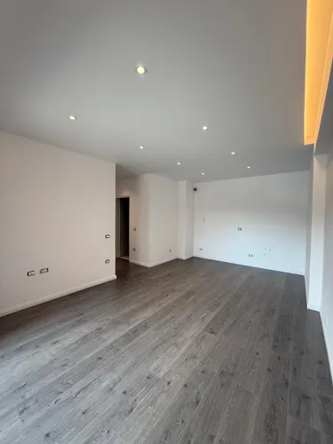 Foto di Appartamento in vendita Fusha Aviacionit, Tiranë