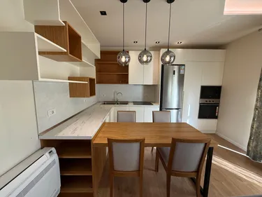 Foto e Apartment me qera Rruga Barrikadave, Tiranë