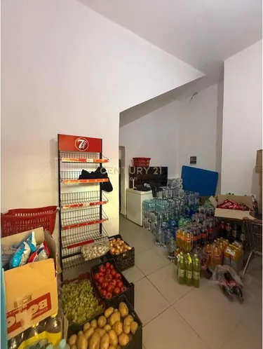 Foto e Dyqan në shitje Plazh Rrota Kuqe, Durrës