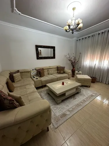 Foto e Apartment me qera Qendër, Tiranë