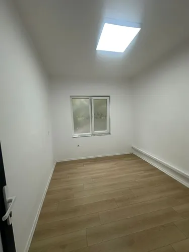 Photo of office for rent Rruga e Kavajës, Tiranë