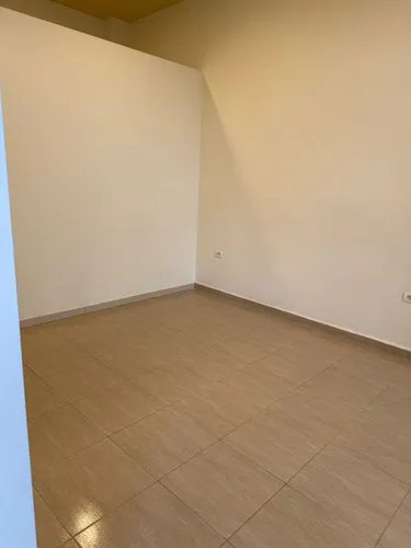 Фото office в аренду Ish Ekspozita, Tiranë