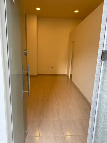 Фото office в аренду Ish Ekspozita, Tiranë