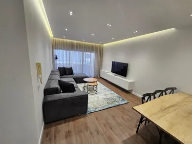 Фото Квартира в аренду Myslym Shyri, Rruga Him Kolli, Tiranë