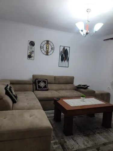 Fotografie Byt k pronájmu Zogu i Zi, Tiranë