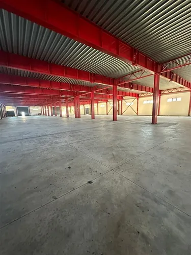 Foto av commercial till uthyrning Vaqarr, Tiranë