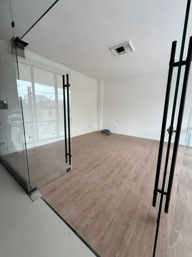 Foto di office in affitto Rruga Mine Peza, Tiranë
