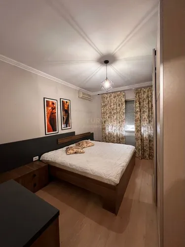 Foto av Lägenhet till uthyrning Qender Prane Piazzes, Tiranë