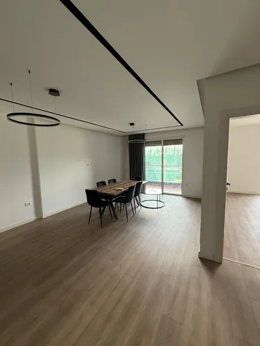 Foto e Apartment me qera Kompleksi Olimpik, Komuna Parisit, Tiranë