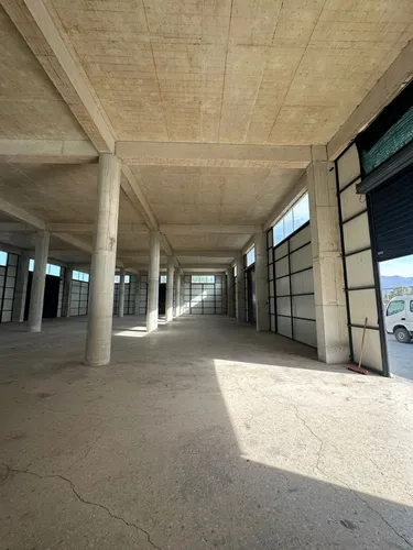 Foto e Magazin me qera Autostrada Tirane Durres, Tiranë