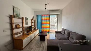 Foto di Appartamento in vendita Oxhaku, Kompleksi Tower Bridge, Tiranë