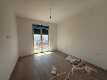 Foto von Wohnung zur miete Kompleksi Orbitali, Tiranë, Tiranë