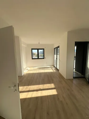 Foto di Appartamento in vendita Unaza e Re, Tiranë