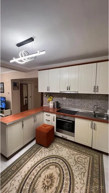 Fotografie Byt na prodej Rruga e Durresit, Kafe Flora, Tiranë