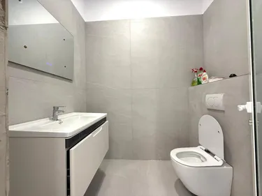 Fotografie commercial na prodej Rruga Muhedin Llagami, Tiranë