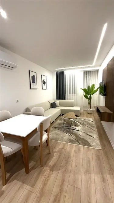 Foto di Appartamento in vendita Rruga Fortuzi, Tiranë