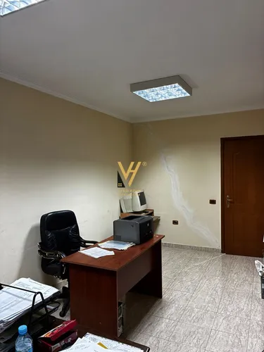Fotografie office na prodej Myslym Shyri, Tiranë