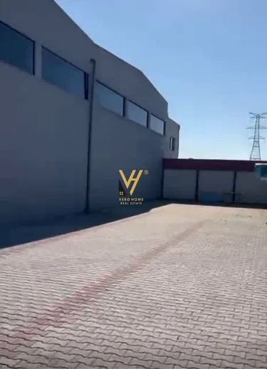 Foto e Magazin me qera Ura e Gjoles, Tiranë