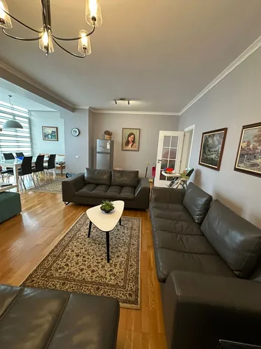 Foto von Wohnung zur miete Liqeni i Thatë, Tiranë