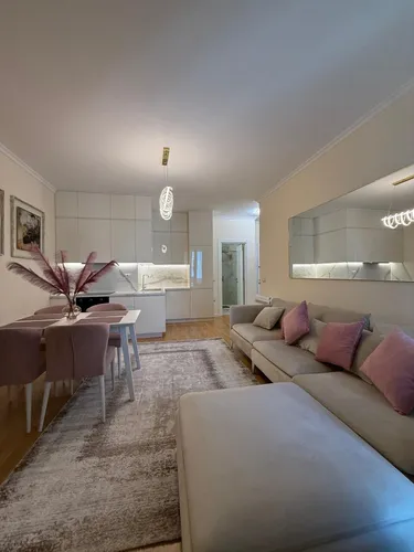 Foto e Apartment me qera Rruga e Kosovareve, Tiranë