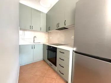 Foto e Apartment me qera Rruga e Kavajes, Tiranë