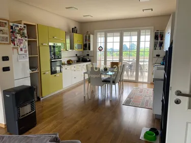 Foto von house zur miete Qendra Tregtare Teg, Tiranë