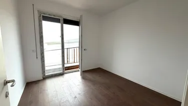 Foto e Apartment me qera Pazari i Ri, Tiranë