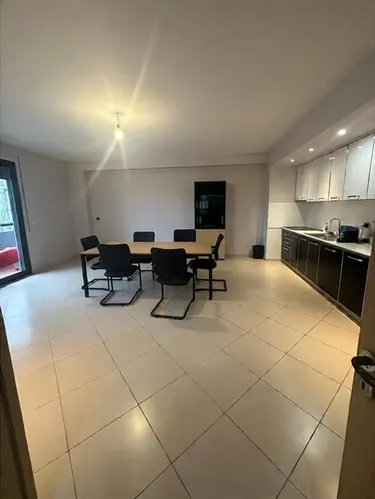 Foto von Wohnung zum verkauf Stadiumi Dinamo, Tiranë