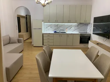 Foto di Appartamento in vendita Liqeni i Thatë, Tiranë