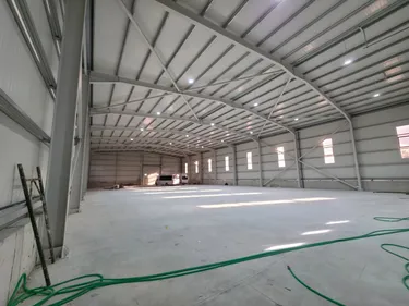 Foto e Magazin me qera Megatek, Tiranë