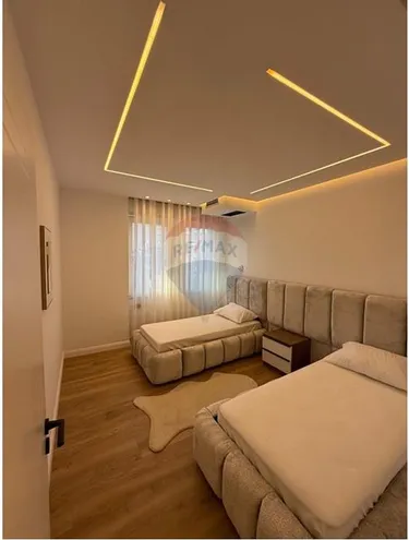 Foto e Apartment me qera Komuna e Parisit, Rruga e Kosovarëve, Tiranë