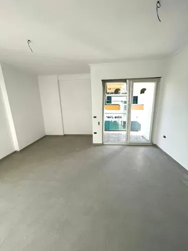 Foto von Wohnung zum verkauf Kamez, Kamëz, Tiranë