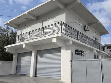 Foto von commercial zum verkauf Lagjja Kushtrim, Vlorë