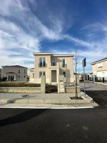 Foto von vila zum verkauf Lundër, Lunder, Tiranë