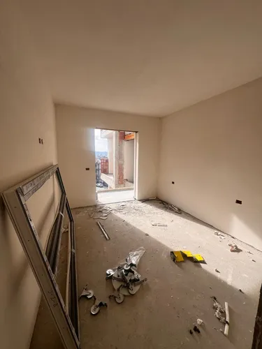 Fotografie Byt na prodej Paskuqan, Tiranë