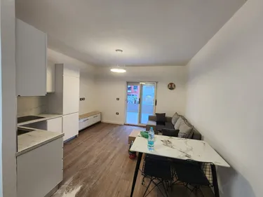 Foto e Apartment në shitje Rruga Komuna e Parisit, Tiranë
