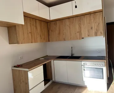 Fotografie Byt na prodej Univers City, Tiranë