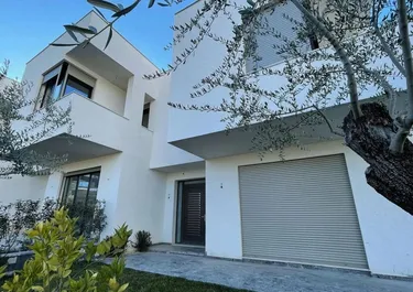 Foto e Vilë në shitje Selite, Tiranë